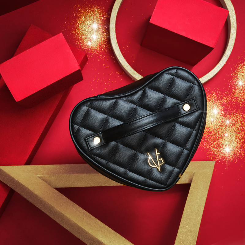 ❤️VG Beauty case en forme de cœur noire avec miroir