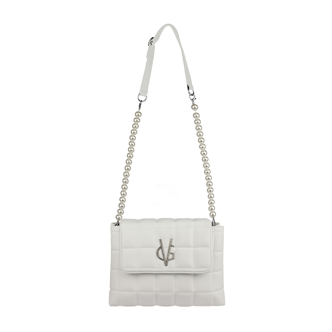 white quilted shoulder bag