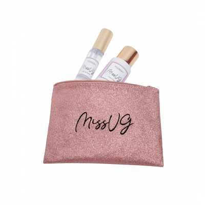 ❤️VG Sachet de paillettes  avec mini parfum et crème pour le corps